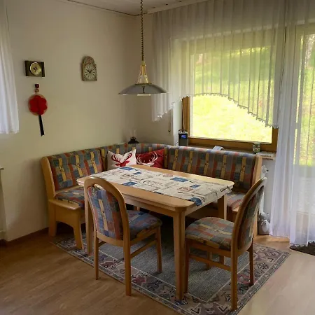 Haus Lucia Weinand Appartement *